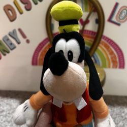 DISNEY GOOFY PLUSH- NEW 11 INCH - SLENDER