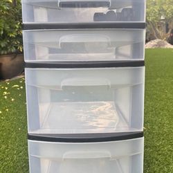 4 drawer plastic Storage With Wheels - great condition, ready for a new home - OBO