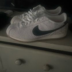 Nike Cortez