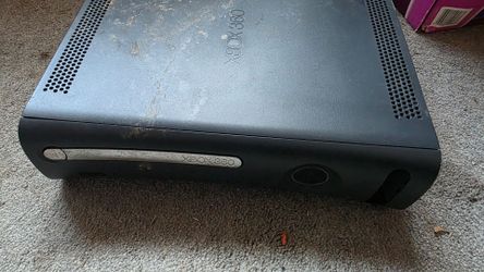 Xbox 360 Console - 
Price: $25