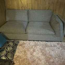 Loveseat 