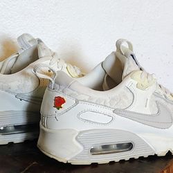 Nike Air Max "You Deserve Flowers"