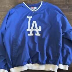 Dodgers sweater