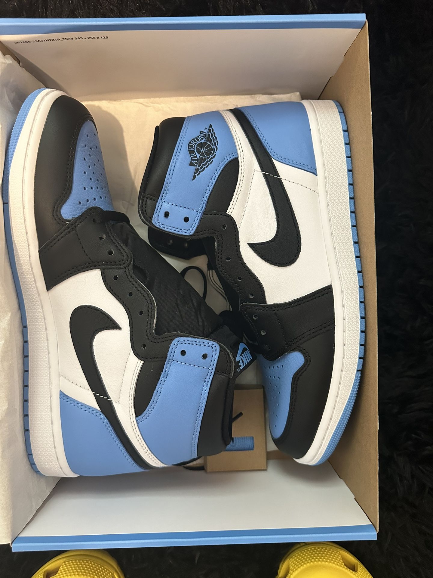 Air Jordan 1 UNC Toe Size 11 DS