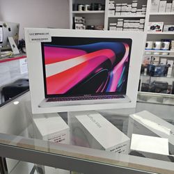 Apple MacBook Pro 13in/M2 Chip/8gb/512gb