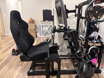 Selling sim rig chair/all of chassis and monitor stand