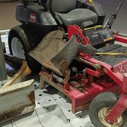 Toro Master Z 54 Inch Cut Zero Turn