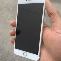 UNLOCKED IPHONE 6S/ GOOD CONDITION 