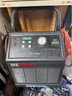 A/C recovery and charged machine 134A Robinair SPX
