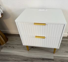 White Nightstand with Charging Station Fluted Nightstand with 2 Drawers, Modern Bedside Table with Gold Legs, End Table for Bedroom