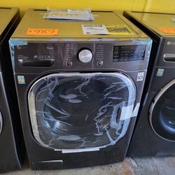 LG ThinQ Front Load Washer 5.0 Cubic Feet V9