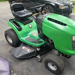 Sabre John Deere Automatic 42" Cut Riding Lawn Mower Good