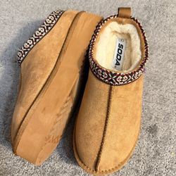 Uggs Soda Clogs Platform