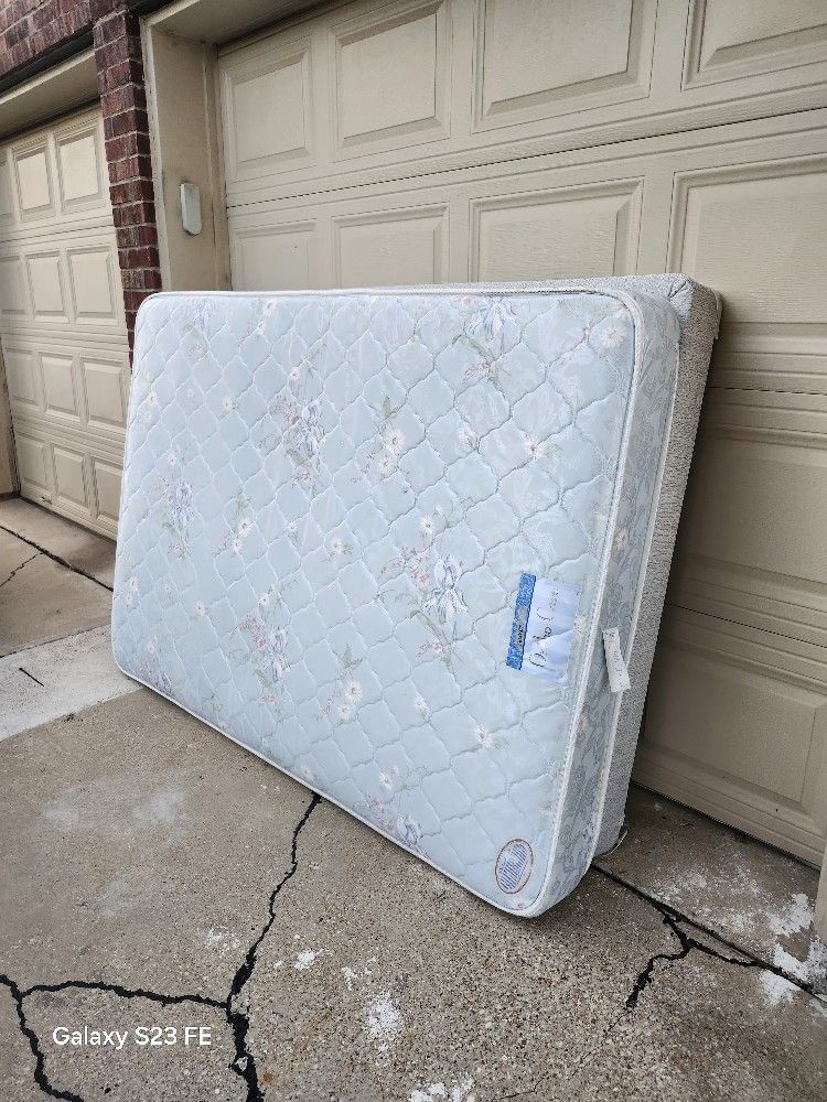 Full-Size Mattress And Boxspring