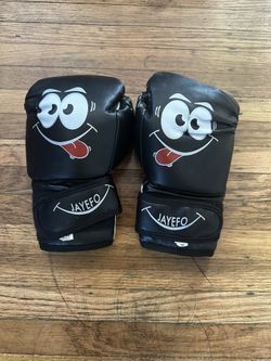 Kayefo Boxing Gloves For Kids 