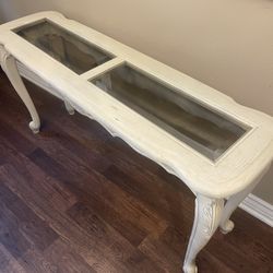 Side Table Need Gone ASAP