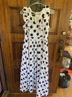Fits Medium, Large