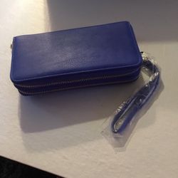  New Wristlet   Wallet    Navy  Blue 