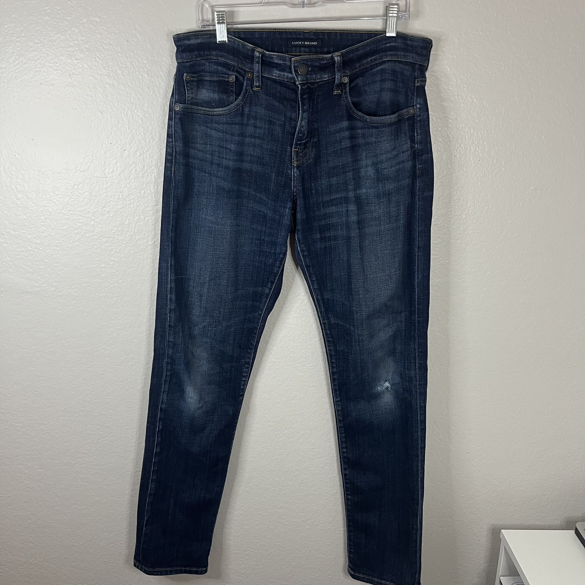 Lucky Brand 110 Slim Men’s Jeans - Size 33 X 32