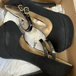 Size 8 Black Heels 