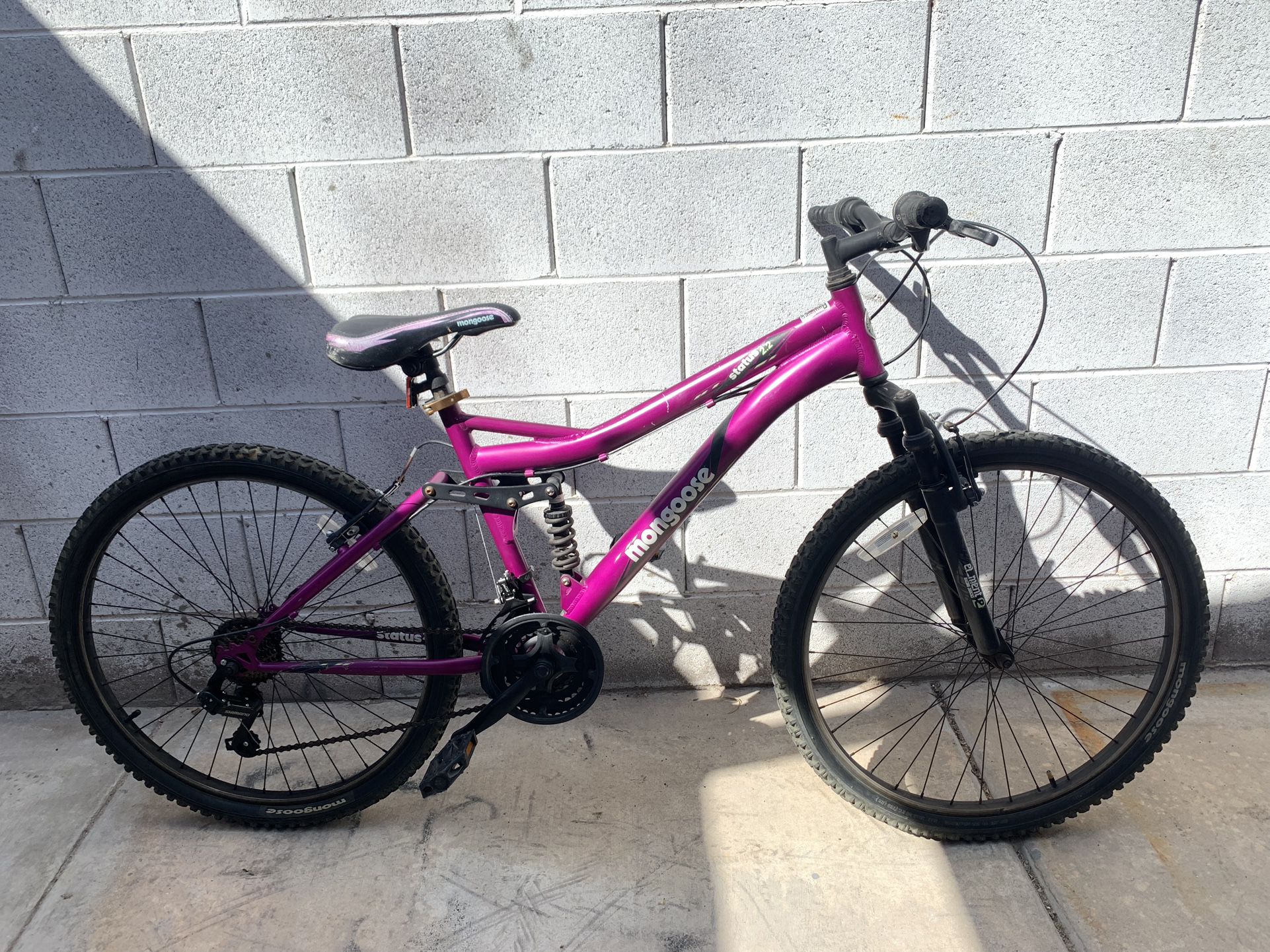 Adults Mongoose Bike Bicycle 26inch Rims 21 Speed Full Suspension New Inner Tubes Ready To Ride 