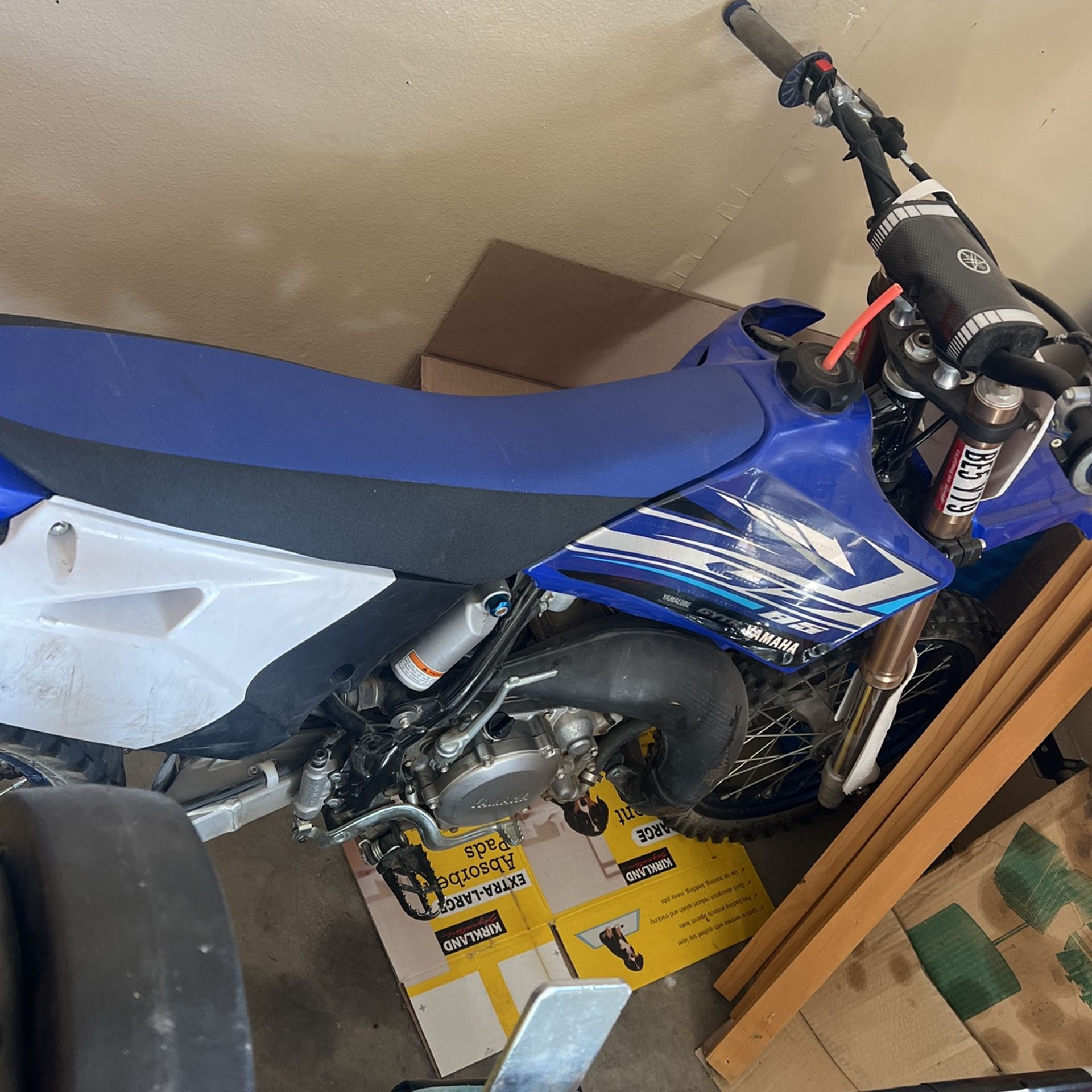 Dirt Bike YZ 85