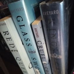 Red Queen Series