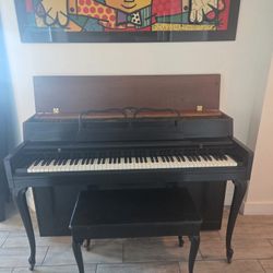 Beautiful Black Upright Piano 