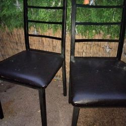 2 Metal Chairs