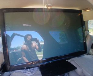 50 Inch Flat Screen Tv fully Working