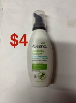 Aveeno Positively Radiant Clear Complexion Foaming Cleanser