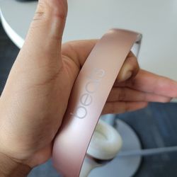 Beats solo 3 rose gold 