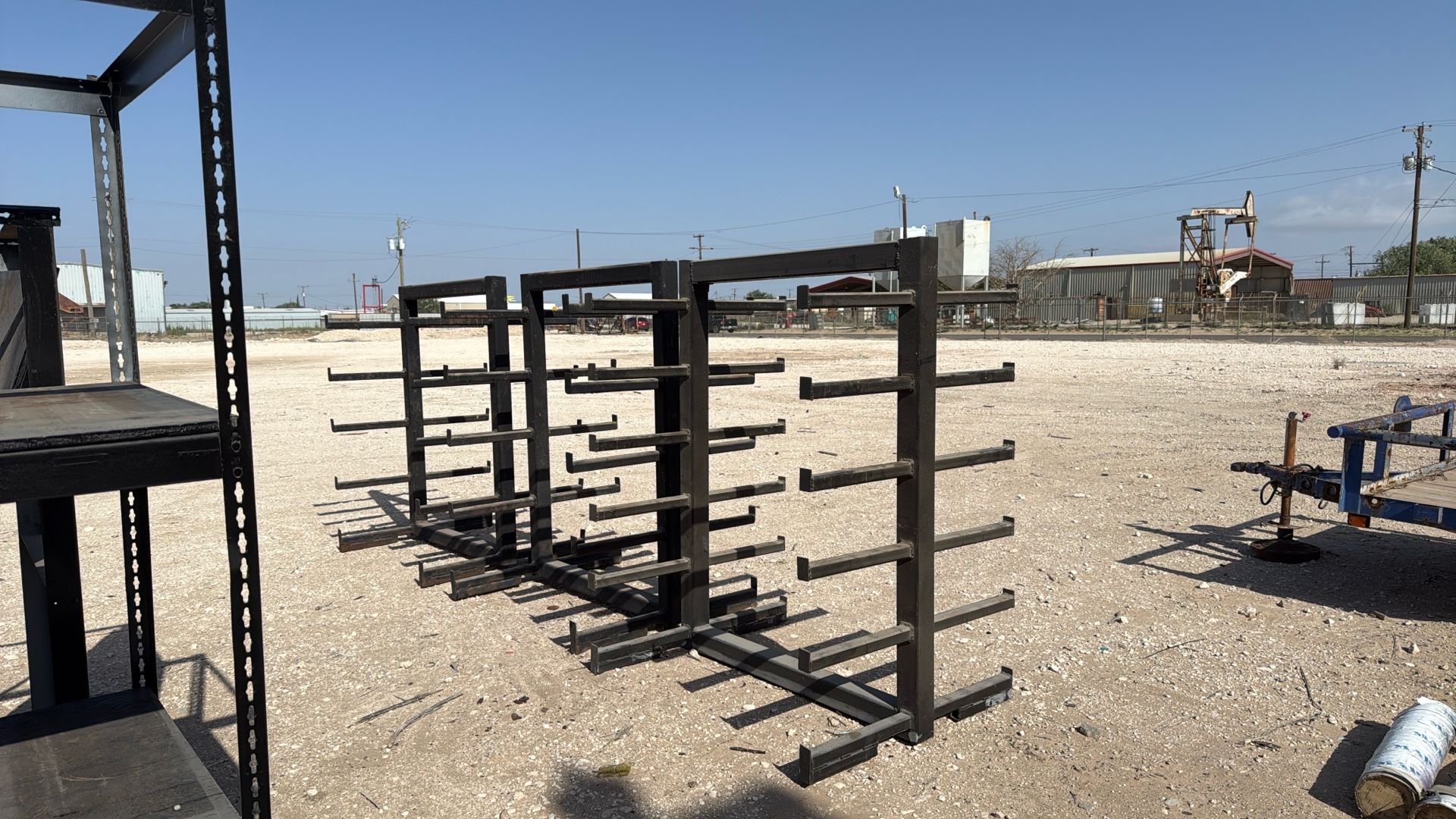 3 Horizontal Racks