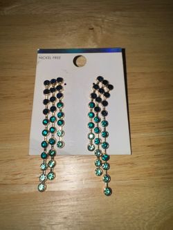 NWT Ladies A New Day Blue Ombre Waterfall Drop Earrings
