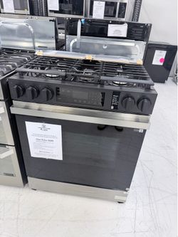 DON’T MISS IT! Slide-In GAS  Range with Smart Control MSRP $1399 — NOW ONLY $699