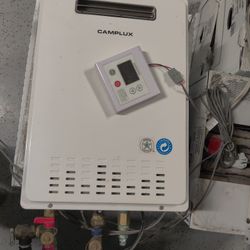 CAMPLUX Natural Gas Tankless Water Heater