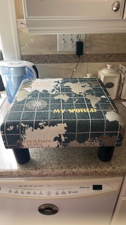 Globe world style footstool