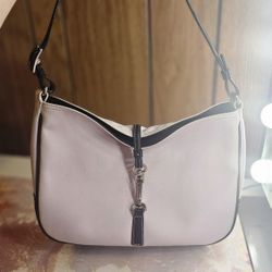 Coach Vintage Clip Lock Canvas And Balck Leather 