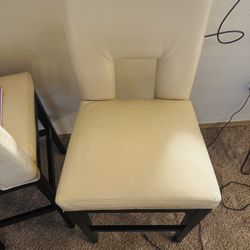 3 Bar Stool Chairs