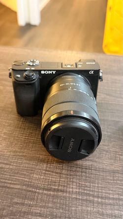 Sony Alpha a6400 Mirrorless Camera w/ 3 lenses