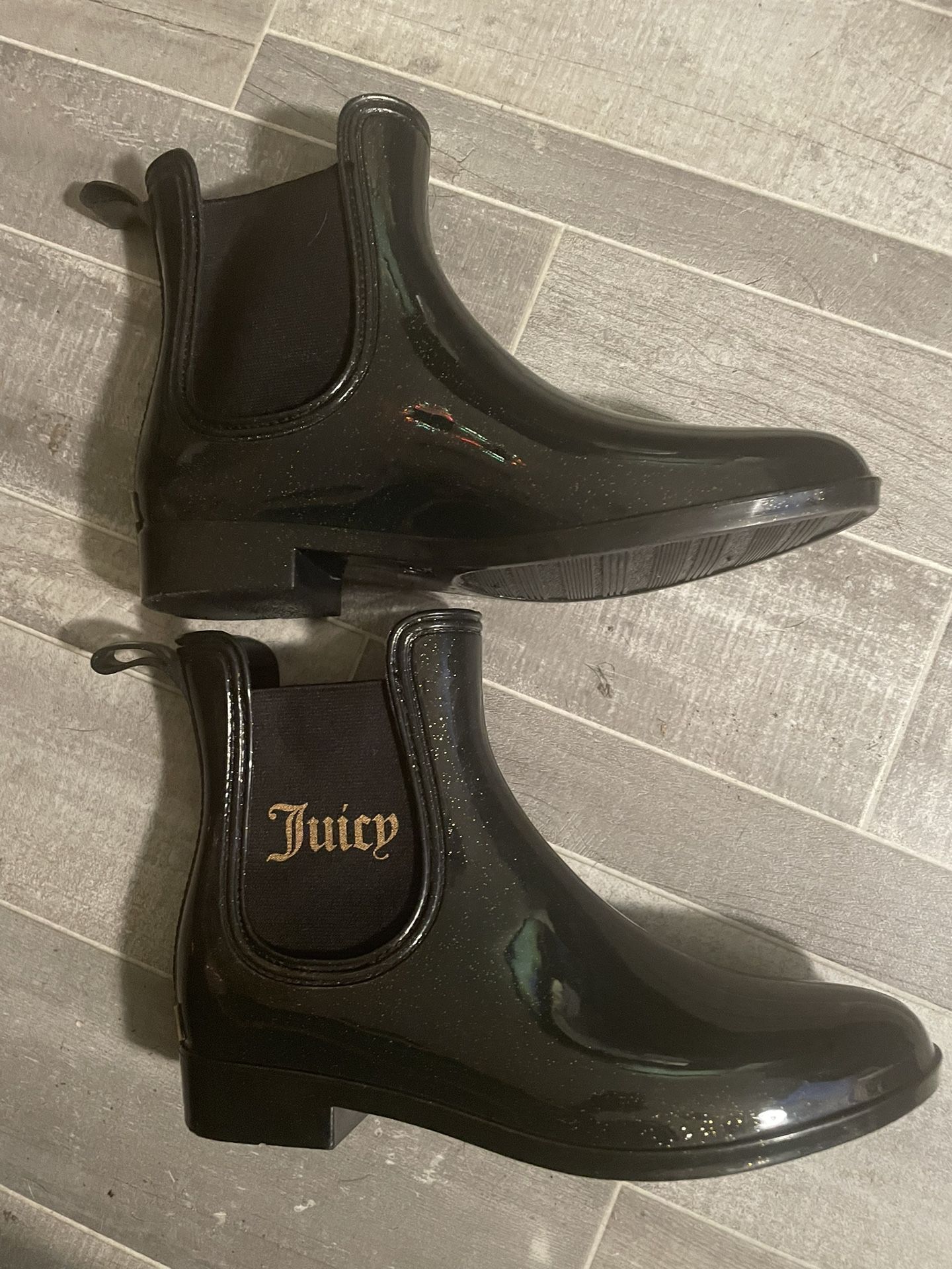 Juicy Couture Shoes Women's 7 Rori Black Sparkle Ankle Rain Boots Pull On Rubber