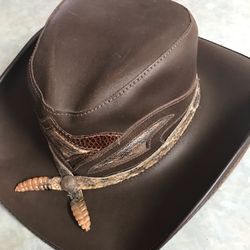 LEATHER HAT
