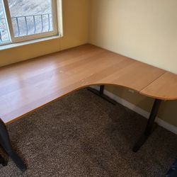 Corner Desk