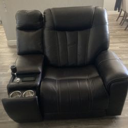 Recliner Couch 