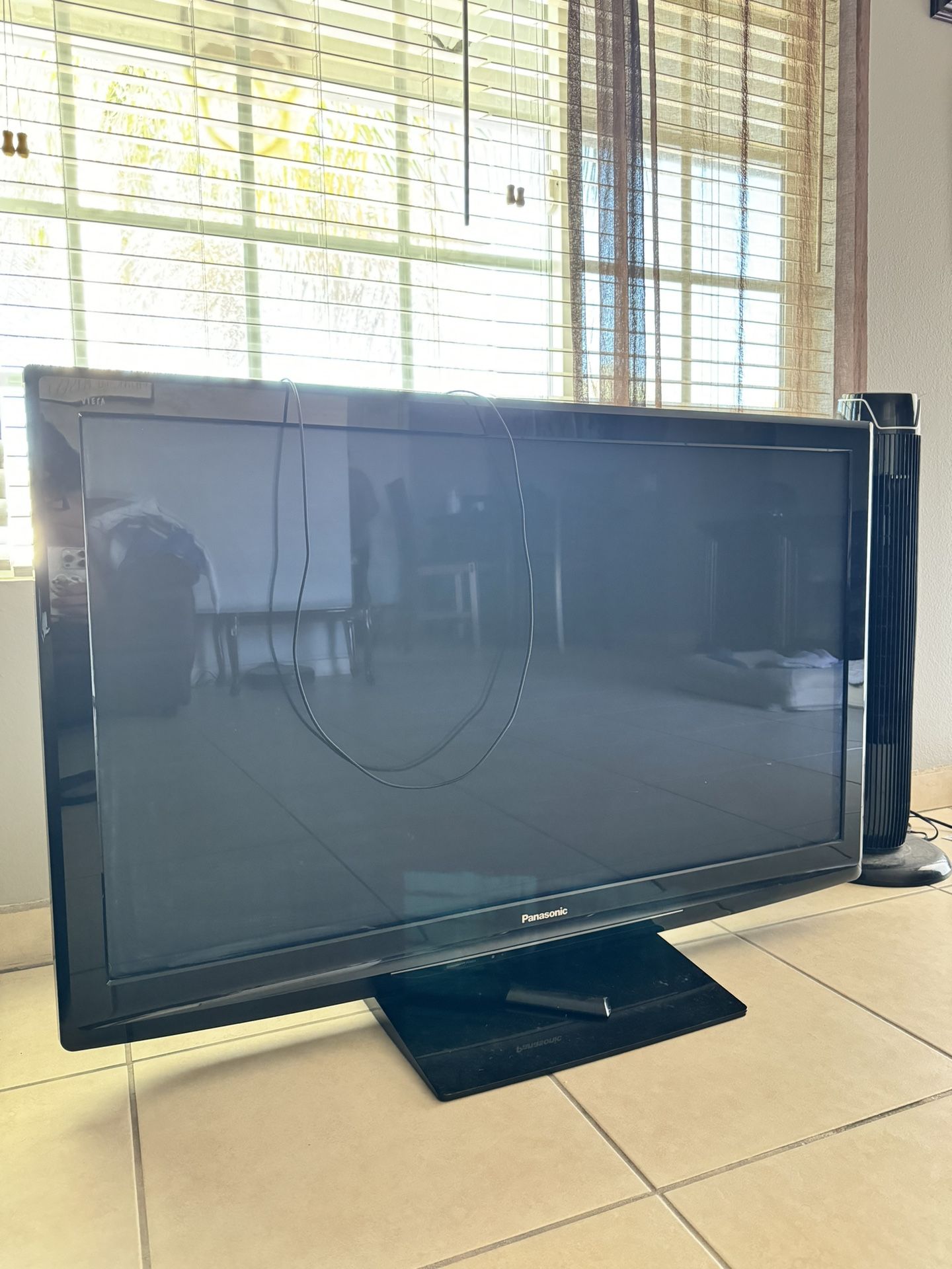 Panasonic Flat Screen Tv 50 Inch