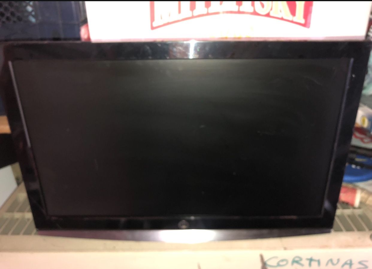 Westinghouse - 26" 720p Flat-Panel LCD HDTV - No Stand