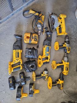 Dewalt tool all bundle lot $250