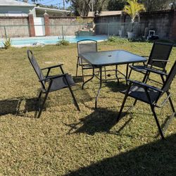 Table 4 Chairs Exc Cond!!