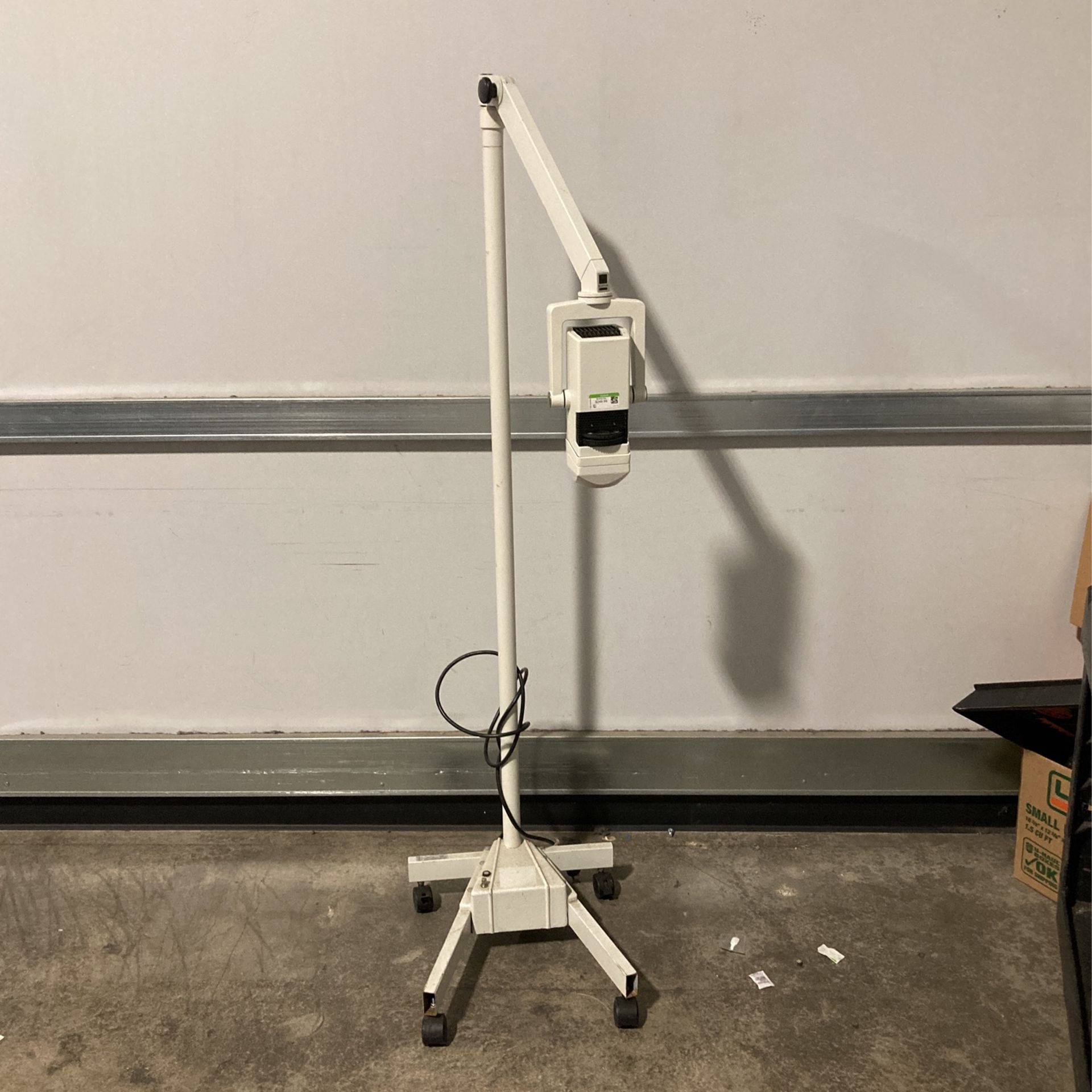 BURTON MEDICAL LIGHT| Flexible Arm Light | Examination Lamp