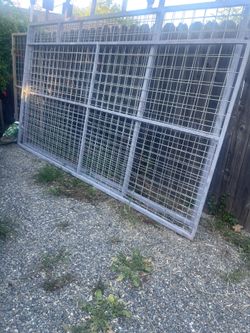 One  section  fence
